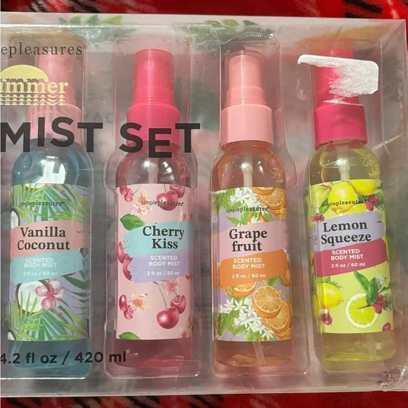 Simple Pleasures 7-Day Mist Set - Picture 4 of 4
